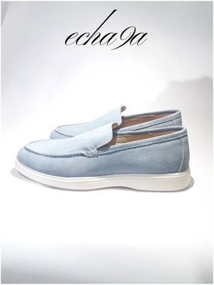 Bleu poudré